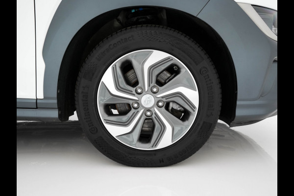 Hyundai Kona 1.6 GDI HEV Fashion (INCL-BTW) Aut. *NAVI-FULLMAP | DIGI-COCKPIT | FULL-LED | KEYLESS | CAMERA | HEAD-UP | SHIFT-PADDLES | DAB | COMFORT-SEATS | PRIVACY-GLASS | TOWBAR | 16 "ALU*