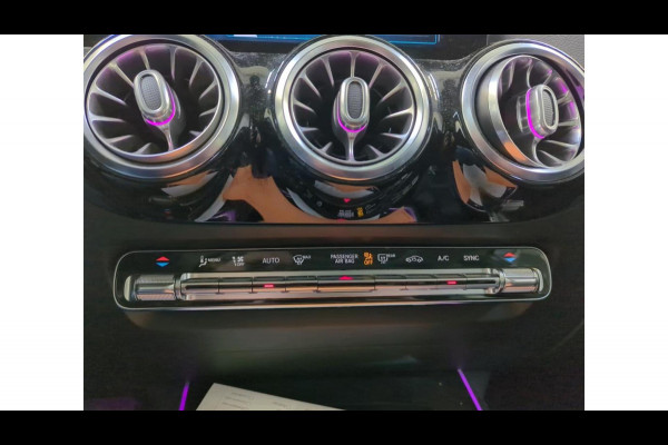 Mercedes-Benz B-Klasse 200 Business Solution Luxury NL AUTO | WIDESCREEN | PANO | CAMERA | TREKHAAK