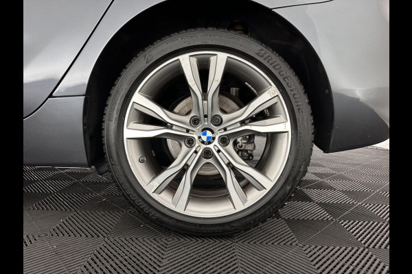 BMW 2 Serie Active Tourer 216d Sportline Corporate Lease High Executive Aut. *LEATHER | FULL-LED | HEATED-SPORTSEATS | NAVI-FULLMAP | ECC | HEAD-UP | PDC | CRUISE | 18''ALU*
