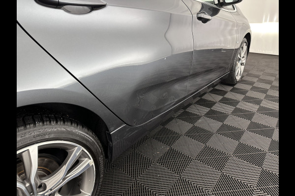 BMW 2 Serie Active Tourer 216d Sportline Corporate Lease High Executive Aut. *LEATHER | FULL-LED | HEATED-SPORTSEATS | NAVI-FULLMAP | ECC | HEAD-UP | PDC | CRUISE | 18''ALU*