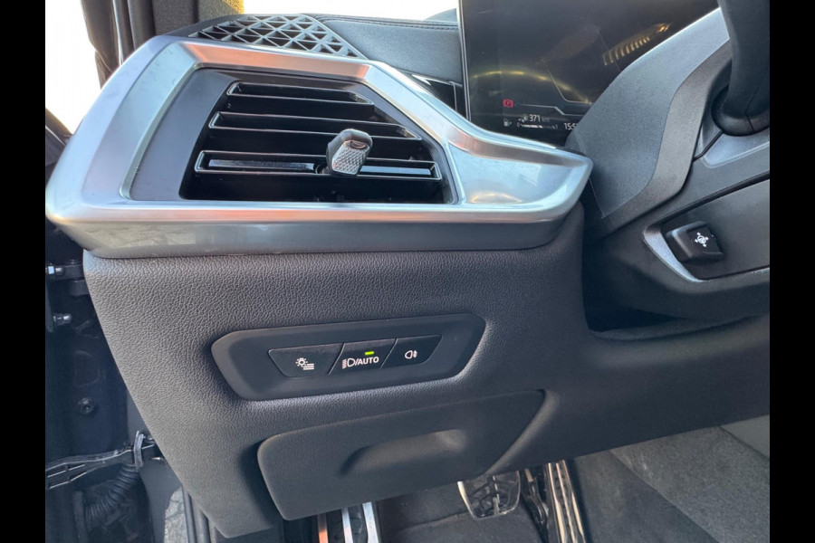 BMW X5 XDrive50e MAXTON H&K HUD BTW Softclose PANO Trekhaak