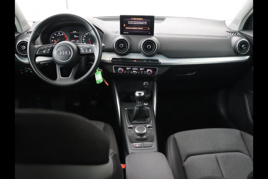 Audi Q2 30 TFSI epic | Full LED | Sportstoelen | Navigatie | Climate control | Cruise control | Parkeerhulp | Bluetooth