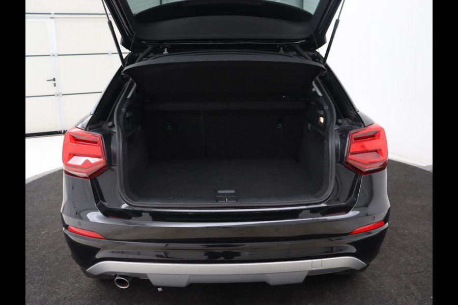 Audi Q2 30 TFSI epic | Full LED | Sportstoelen | Navigatie | Climate control | Cruise control | Parkeerhulp | Bluetooth