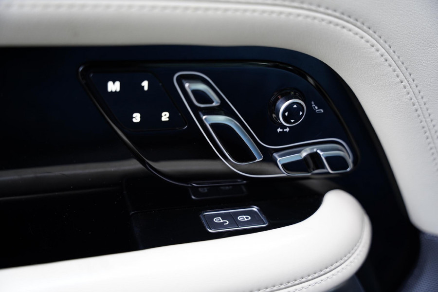 Land Rover Range Rover 3.0 SDV6 HSE Panoramadak / Meridian / Elek. Trekhaak