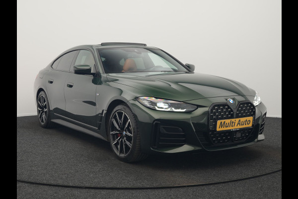 BMW 4 Serie Gran Coupé 430i M Sport 245pk Dealer O.H Sanremo Green | Panodak | Lederen Competition Stoelen Memory & Verwarmd | Adaptive Onderstel | 360 Camera | Harman & Kardon | 19" L.M | Carbon | Apple Carplay | Navigatie | Blis | Virtual | DAB |