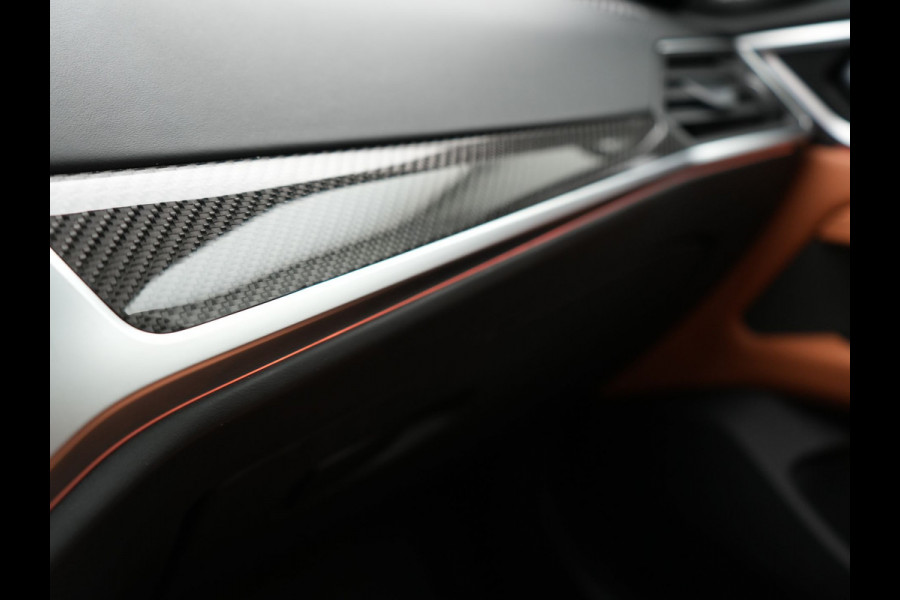 BMW 4 Serie Gran Coupé 430i M Sport 245pk Dealer O.H Sanremo Green | Panodak | Lederen Competition Stoelen Memory & Verwarmd | Adaptive Onderstel | 360 Camera | Harman & Kardon | 19" L.M | Carbon | Apple Carplay | Navigatie | Blis | Virtual | DAB |