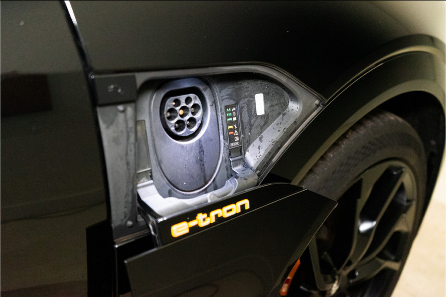Audi e-tron Sportback 55 Quattro S Edition 95 kWh 408PK | NL AUTO/NAP/1E Eig. | Pano | Memory | Stoelverw. | 12 MND Garantie