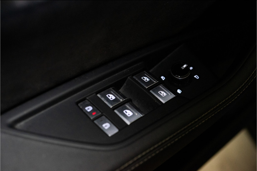Audi e-tron Sportback 55 Quattro S Edition 95 kWh 408PK | NL AUTO/NAP/1E Eig. | Pano | Memory | Stoelverw. | 12 MND Garantie