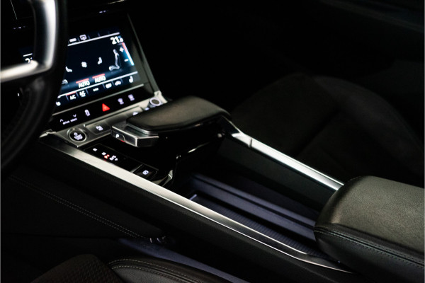 Audi e-tron Sportback 55 Quattro S Edition 95 kWh 408PK | NL AUTO/NAP/1E Eig. | Pano | Memory | Stoelverw. | 12 MND Garantie