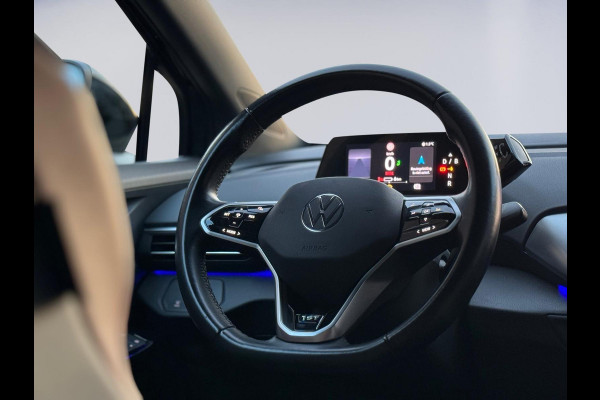 Volkswagen ID.4 First 77 kWh, achteruitrijcamera, 20 inch licht metalen velgen, led,stoelverwarming, 1 e eigenaar, NL auto met nap