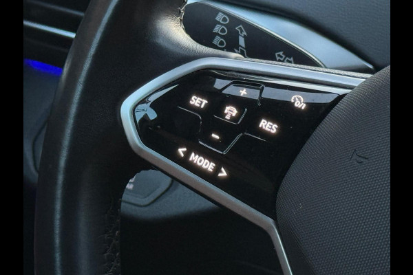 Volkswagen ID.4 First 77 kWh, achteruitrijcamera, 20 inch licht metalen velgen, led,stoelverwarming, 1 e eigenaar, NL auto met nap