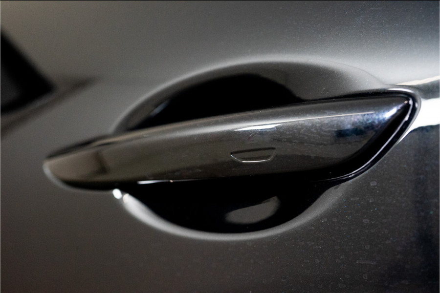 Mazda 3 2.0 e-SkyActiv-X M Hybrid 180 Luxury 187PK | NL AUTO+NAP | Bose | Leder | HUD | Elektr. Stoelen | VOL OPTIE! 12 MND Garantie