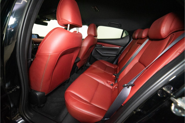 Mazda 3 2.0 e-SkyActiv-X M Hybrid 180 Luxury 187PK | NL AUTO+NAP | Bose | Leder | HUD | Elektr. Stoelen | VOL OPTIE! 12 MND Garantie