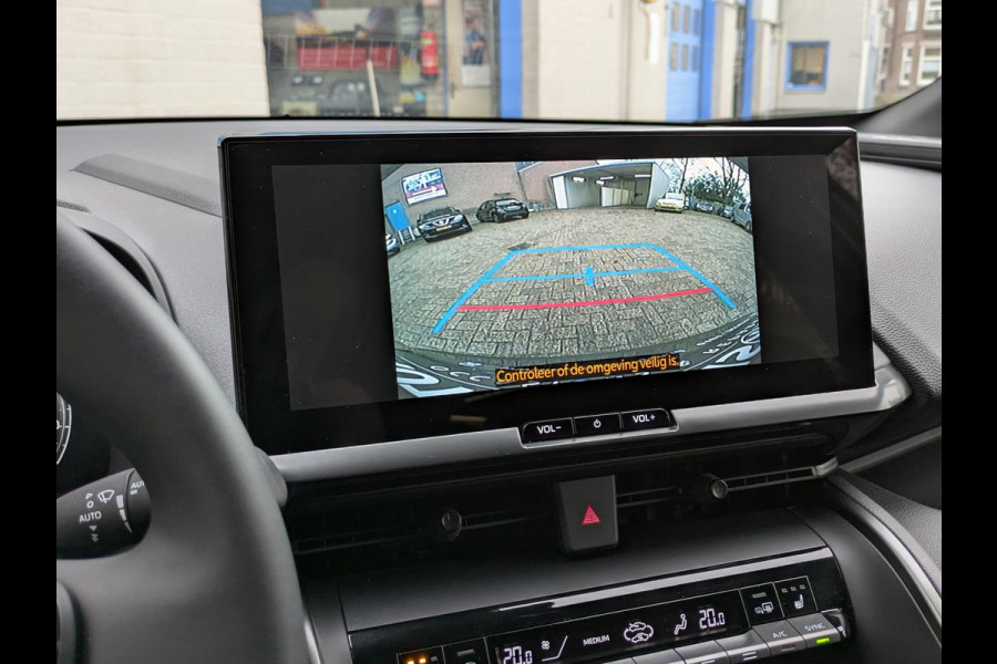 Toyota C-HR 2.0 Plug-in Hybrid 220 Dynamic|Stoel/Stuurverwarming|Groot-Navi|Adaptive-Cruise|Apple-Carplay/Android-Auto