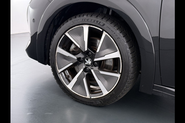 Peugeot e-208 EV GT-line 350 50kWh Pano-dak 360°Camera Leder/Alcantara Adaptive-Cruise Apple Carplay Android Auto Navi Ecc Pdc-a+v SOH 89% Stoelverwarming Led Lmv 17" Regen-Lichtsensor Privacy Glas Keyless DAB+ 1e Eigenaar Origineel Nederlandse Auto Dealeronderhouden Bomvol € 40.000 nieuw!