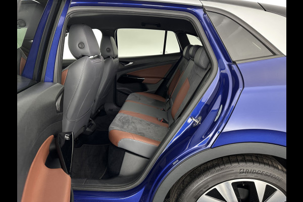 Volkswagen ID.4 First 77 kWh [ 3-Fase ] {SOH-83%} (INCL-BTW) *LEATHER-MICROFIBRE | FULL-LED | ADAPTIVE-CRUISE | HEATED-COMFORTSEATS | DIGI-COCKPIT | AMBIENTLIGHT | NAVI-FULLMAP | PDC | TOWBAR | PRIVACY-GLASS | CAMERA | 20''ALU*
