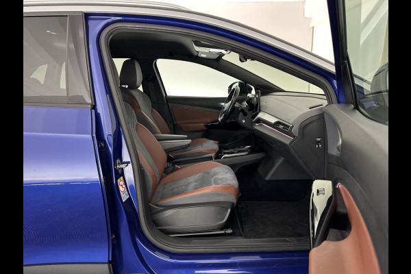 Volkswagen ID.4 First 77 kWh [ 3-Fase ] {SOH-83%} (INCL-BTW) *LEATHER-MICROFIBRE | FULL-LED | ADAPTIVE-CRUISE | HEATED-COMFORTSEATS | DIGI-COCKPIT | AMBIENTLIGHT | NAVI-FULLMAP | PDC | TOWBAR | PRIVACY-GLASS | CAMERA | 20''ALU*