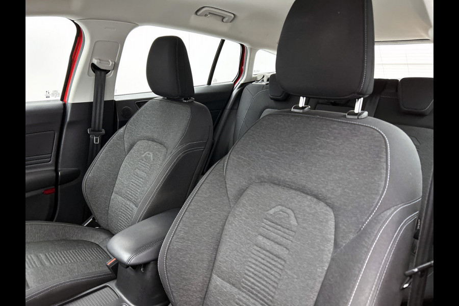 Ford FOCUS Wagon 1.5D 120PK Euro6 Active Business / Trekhaak / Navigatie / Airco / Pdc.V+A / Xenon / B&O Radio multimedia / Technology-Family Pack / Apk 06-2026