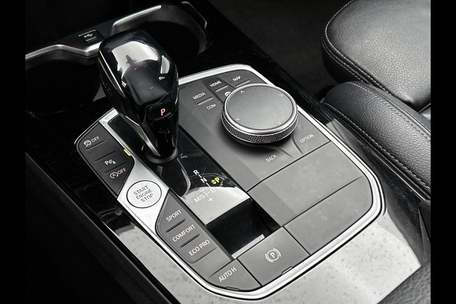 BMW 1-serie 118i Business Edition Plus | NL-Auto | Perf onderH | 2e eig | Dig Dash | StoelverW | AchterCam | Climate | Cruise |ETC