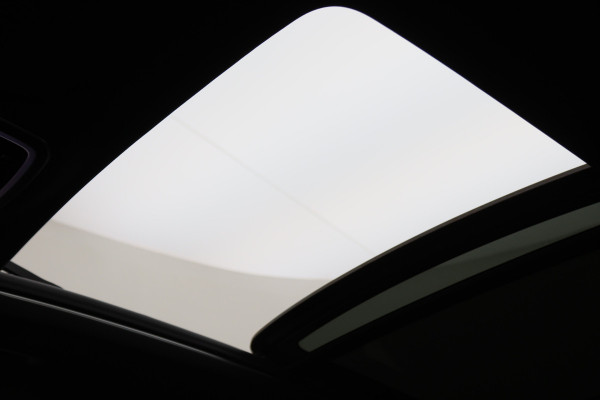 Lynk & Co 01 1.5 360° Camera, Panoramadak, ACC, Apple Carplay, DAB, PDC, 20''