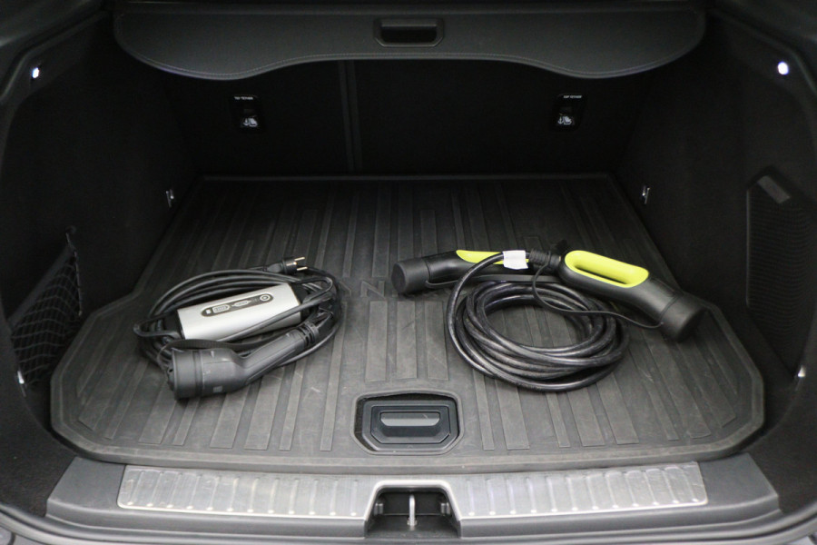 Lynk & Co 01 1.5 360° Camera, Panoramadak, ACC, Apple Carplay, DAB, PDC, 20''