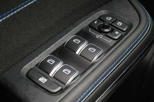 Lynk & Co 01 1.5 360° Camera, Panoramadak, ACC, Apple Carplay, DAB, PDC, 20''