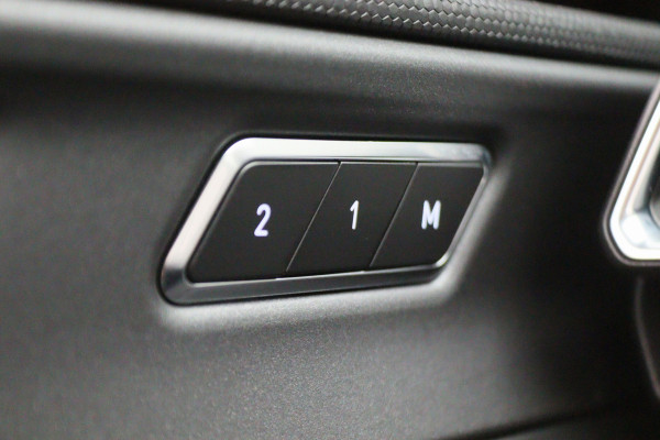 Lynk & Co 01 1.5 360° Camera, Panoramadak, ACC, Apple Carplay, DAB, PDC, 20''