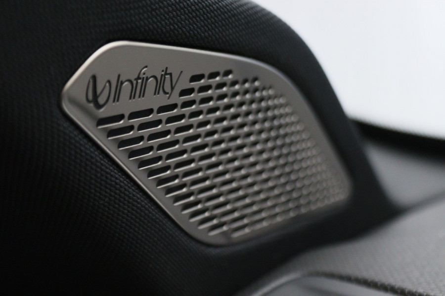 Lynk & Co 01 1.5 360° Camera, Panoramadak, ACC, Apple Carplay, DAB, PDC, 20''