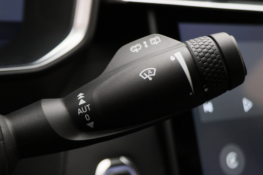 Lynk & Co 01 1.5 360° Camera, Panoramadak, ACC, Apple Carplay, DAB, PDC, 20''