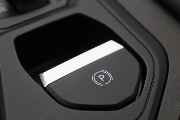 Lynk & Co 01 1.5 360° Camera, Panoramadak, ACC, Apple Carplay, DAB, PDC, 20''