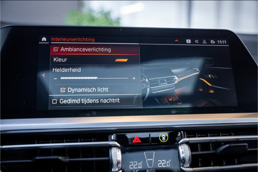 BMW 3 Serie Touring M340i xDrive High Executive - Panorama | H&K | Memory | Laser | 360 Camera | Elek. Trekhaak