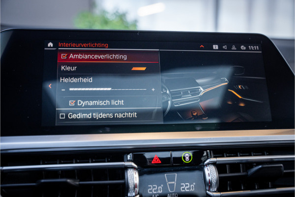 BMW 3 Serie Touring M340i xDrive High Executive - Panorama | H&K | Memory | Laser | 360 Camera | Elek. Trekhaak