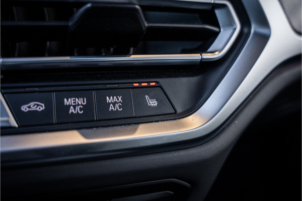 BMW 3 Serie Touring M340i xDrive High Executive - Panorama | H&K | Memory | Laser | 360 Camera | Elek. Trekhaak