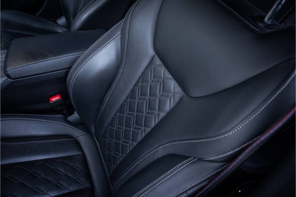 BMW 3 Serie Touring M340i xDrive High Executive - Panorama | H&K | Memory | Laser | 360 Camera | Elek. Trekhaak