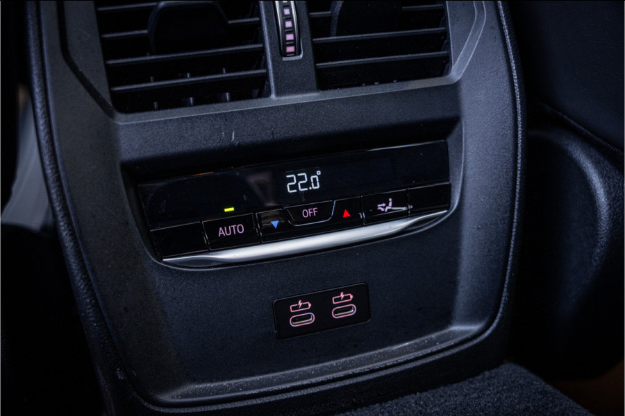 BMW 3 Serie Touring M340i xDrive High Executive - Panorama | H&K | Memory | Laser | 360 Camera | Elek. Trekhaak