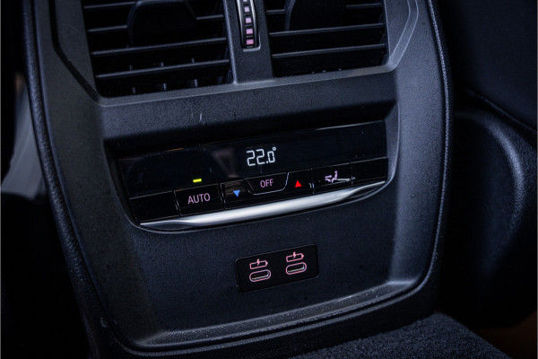 BMW 3 Serie Touring M340i xDrive High Executive - Panorama | H&K | Memory | Laser | 360 Camera | Elek. Trekhaak