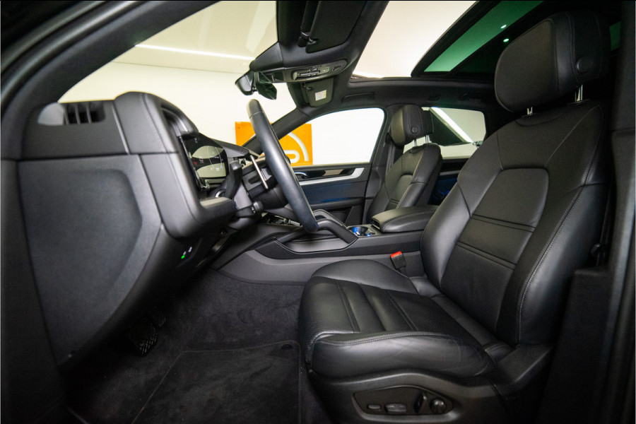 Porsche Cayenne 3.0 E-Hybrid 470PK | InnoDrive | Pano | Matrix | Luchtvering | Bose | Fabrieksgarantie