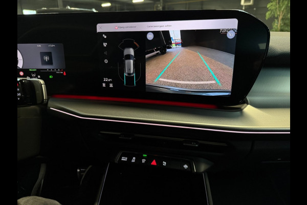 Audi Q3 Sportback Sportback e-hybrid 272pk S-line Tech plus s-edition Black Optic matrix