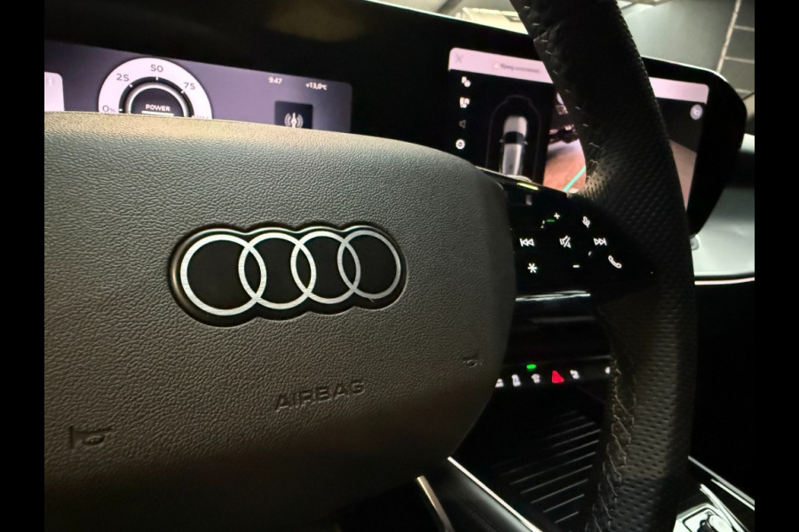 Audi Q3 Sportback Sportback e-hybrid 272pk S-line Tech plus s-edition Black Optic matrix