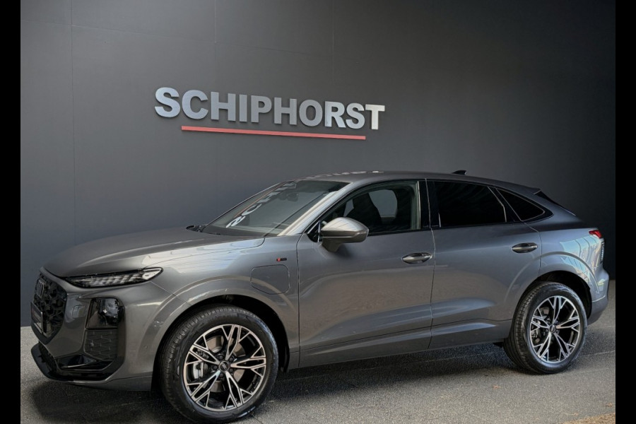 Audi Q3 Sportback Sportback e-hybrid 272pk S-line Tech plus s-edition Black Optic matrix