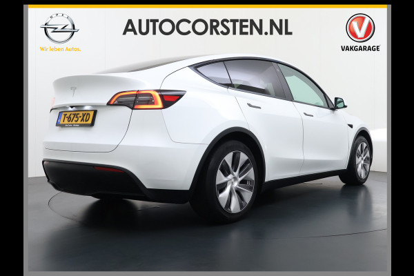 Tesla Model Y RWD Warmtepomp LFP-Accu Leer Lmv Camera's Pano-dak Adap.Cruise Navi Ecc Autopilot Stoel+Stuur+Achterbank Verwarming Elek.Achterklep Dodehoek detector Draadloze telefoonlader SOH 93% 1e Eigenaar Origineel Nederlandse Auto 1.600KG Trekgewicht