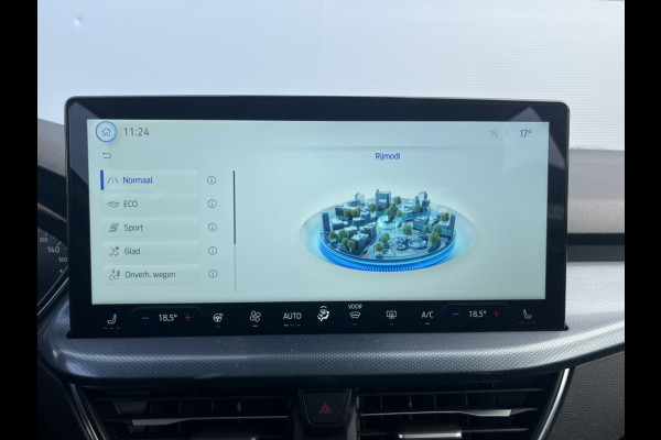 Ford FOCUS Wagon 1.0 EBH Active 155PK AUTOMAAT! TREKHAAK! DRIVERPACK! WINTERPACK