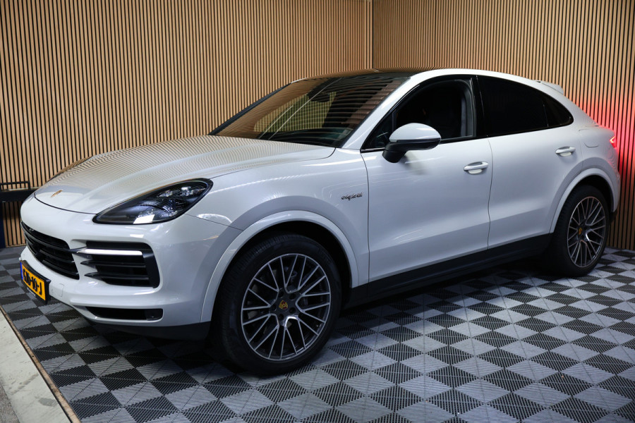 Porsche Cayenne Coupé 3.0 E-Hybrid 1e EIGNR NAVI CAMERA TREKHAAK CARPLAY "20