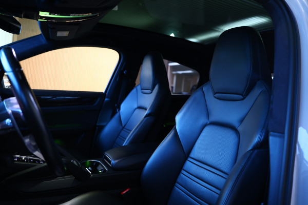 Porsche Cayenne Coupé 3.0 E-Hybrid 1e EIGNR NAVI CAMERA TREKHAAK CARPLAY "20