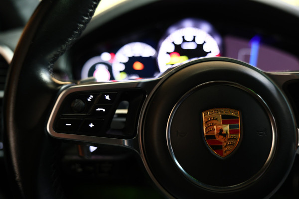 Porsche Cayenne Coupé 3.0 E-Hybrid 1e EIGNR NAVI CAMERA TREKHAAK CARPLAY "20