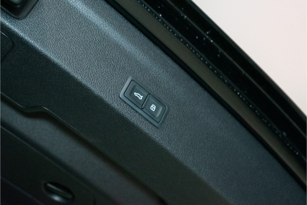 Audi Q3 Sportback 45 TFSI e S Business 245PK | Pano | Acc | Leder | Carplay | Stoelverw. | 12 MND Garantie