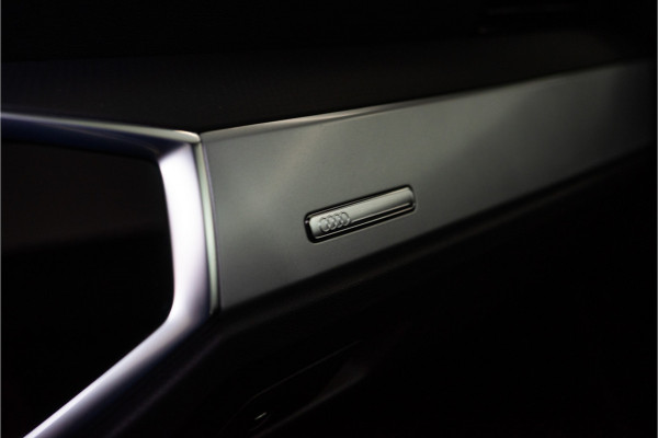 Audi Q3 Sportback 45 TFSI e S Business 245PK | Pano | Acc | Leder | Carplay | Stoelverw. | 12 MND Garantie