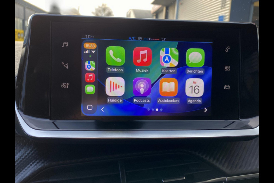 Peugeot 2008 1.2 PureTech Active Pack - Navigatie / Apple CarPlay I Airco I 18" Sport velgen LED I PDC I Dealer onderhouden