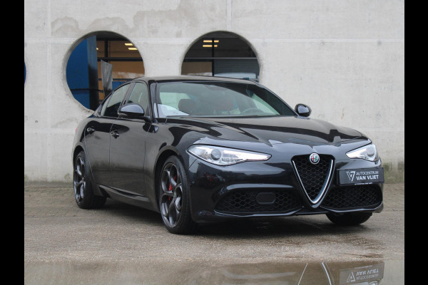 Alfa Romeo Giulia 2.0T Super | 320 PK | RAGAZZON EINDDEMPER | LEDEREN BEKLEDING | AFNEEMBARE TREKHAAK |