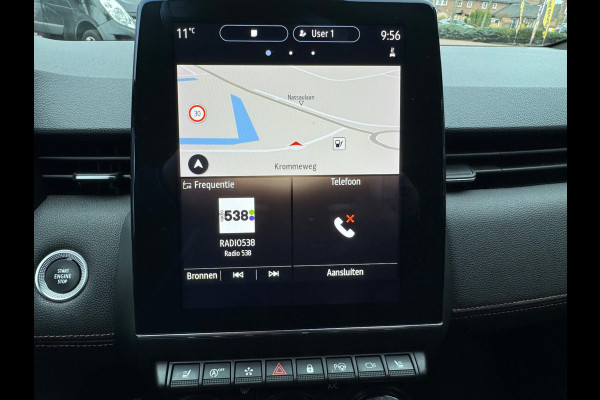 Renault Clio TCe 100 Initiale Paris